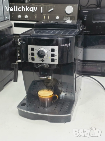 работеща кафемашина De’Longhi Magnifica S, снимка 2 - Кафемашини - 52772831