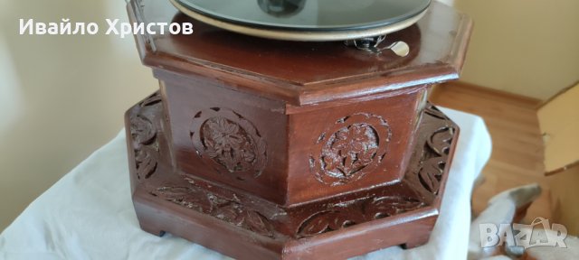 Старинен грамофон с фуния, снимка 7 - Антикварни и старинни предмети - 37956257