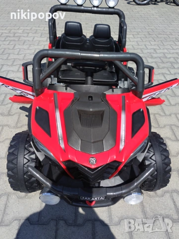 SAFARI двуместен акумулаторен джип JAKARTA 4x4 червен, снимка 8 - Детски велосипеди, триколки и коли - 53569417