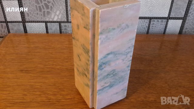 Мраморна ваза има забележки височина 21см ширина 9,5см , снимка 11 - Вази - 43593966