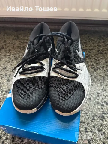 Nike Децки маратонки 38 номер, снимка 2 - Детски маратонки - 48415466