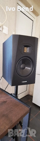 студийни мониторни колони ADAM AUDIO TV7