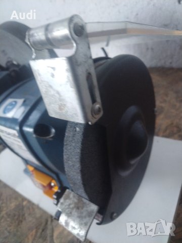 Шмиргел точило HANSEATIC мощност: 250W Може да изпълнява две функции., снимка 2 - Други инструменти - 44117278