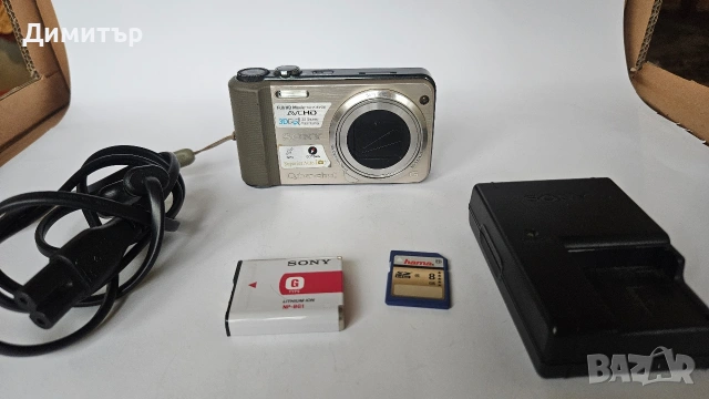 Дигитален фотоапарат Sony Cyber-shot DSC-HX7V 16.2MP Digital Camera 10x Zoom камера фото 