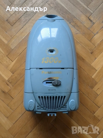Прахосмукачка Panasonic MC-E775, снимка 8 - Прахосмукачки - 53042399
