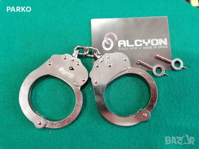 Испански белезници , снимка 2 - Оборудване и аксесоари за оръжия - 47291911