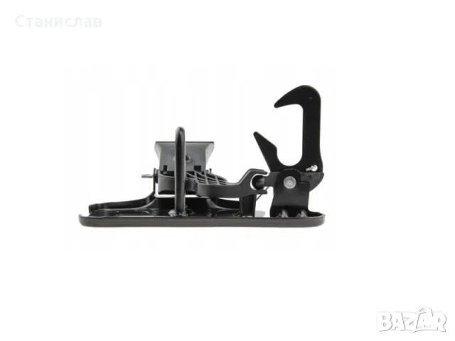 Audi A4 B8 Машинка за заключване на преден капак 