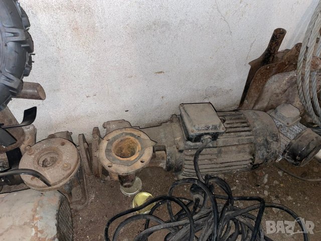 продава ел.помпа 3 цола 5.5 кв. в Селскостопанска техника в с. Мало ...