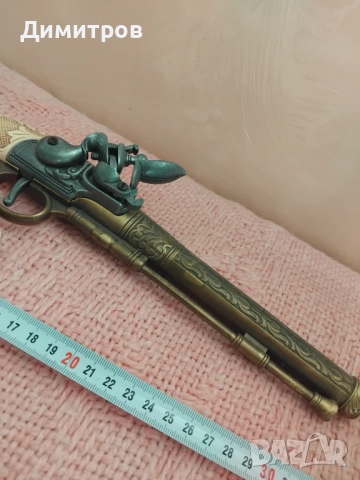Ретро бронзов пистолет , снимка 5 - Антикварни и старинни предмети - 52789723