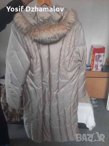 Дамско палто с качулка, снимка 2 - Палта, манта - 32878299
