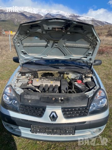 Renault - Рено Clio с Климатик, снимка 9 - Автомобили и джипове - 44029435