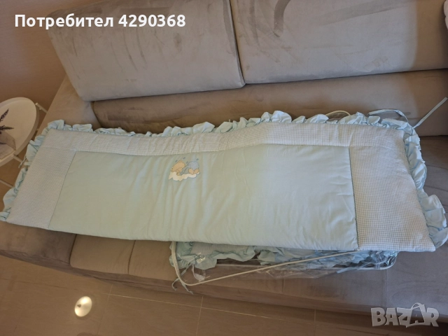 Продавам бебешка кошара ,матрак и комплект в топ състояние , снимка 11 - Кошарки - 52418388