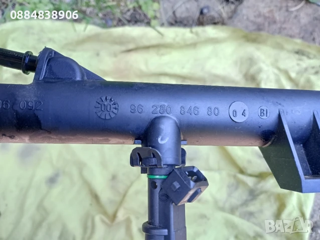 Горивна рейка с дюзите на нея за Citroen Xsara Picasso (N68) 1.8 16V (115 Hp) Ксара пикасо бензин., снимка 9 - Части - 47738820