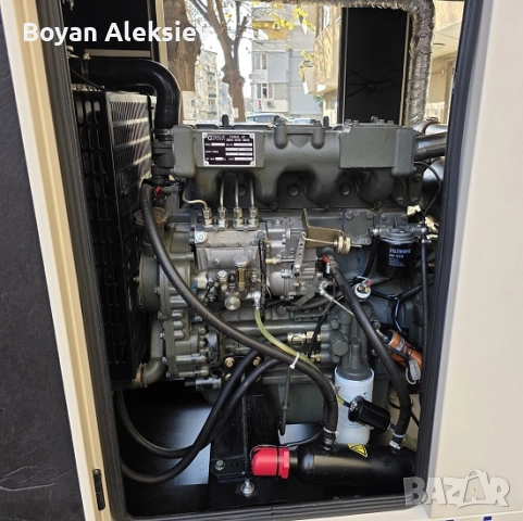 Дизелов трифазен генератор, стационарен, 75kVA,  с компютърно управление, на 62 работни часа, снимка 10 - Генератори - 52584993