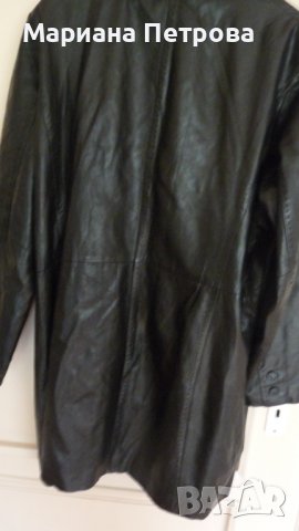 Кожено дамско манто - естествена кожа , №48 немски, снимка 3 - Палта, манта - 37816902