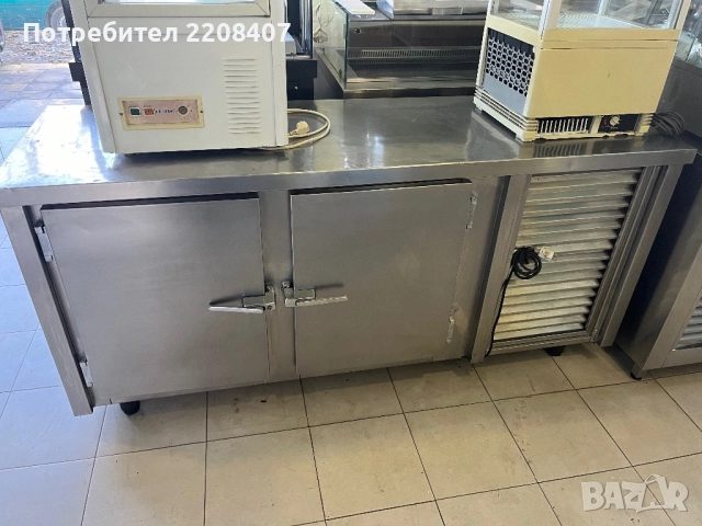 Хладилна маса 