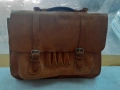 Много качествена и красива мъжка чанта от много дебела кожа, снимка 1