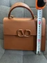 Чанта VALENTINO. Неразличима от нова , снимка 5