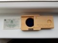 Дървена кутия от юбилейна монета и сертификат