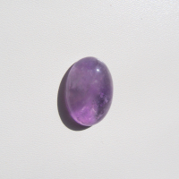 Естествен полускъпоценен камък кабошон- аметист, снимка 1 - Колиета, медальони, синджири - 29501922