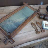 Стара дървена рамка , снимка 2 - Антикварни и старинни предмети - 43136154