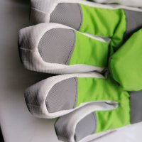 Продавам нови дамски четирислойни водоустойчиви яркозелени ръкавици Rossignol , снимка 4 - Ръкавици - 44080848