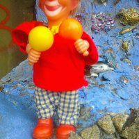 Стара играчка клоун с пружина маха с бухалките, снимка 3 - Колекции - 39393976