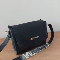 Черна чанта/реплика Valentino  код SG28, снимка 2 - Чанти - 39680502