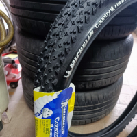 Велосипедни гуми Michelin 26x2.10.,2.00, снимка 2 - Части за велосипеди - 44893375