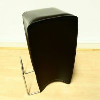 Висококачествен бар стол, тапициран с кожа Texon , снимка 2 - Столове - 43702257