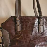 Стилна дамска чанта от естествена кожа,цвят бордо, снимка 4 - Чанти - 39403562