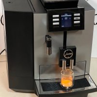 Кафемашина кафе автомат jura X6 professional с гаранция, снимка 1 - Кафемашини - 43905676