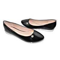 Дамски пантофки в черно ниски, снимка 1 - Дамски ежедневни обувки - 44058405