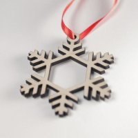 Дървена играчка за елха (снежинка), снимка 6 - Коледни подаръци - 38853171