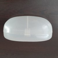 Прозрачен пластмасов калъф за очила, снимка 1 - Други стоки за дома - 43953662