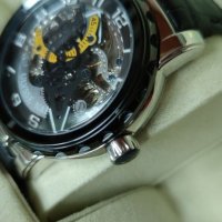 Мъжки луксозен часовник Ulysse Nardin Freak Dual Escapement, снимка 3 - Мъжки - 36902708