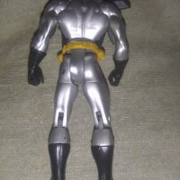 Оригинална DC Batman stealt armor Hasbro 2003 , снимка 2 - Колекции - 39022019
