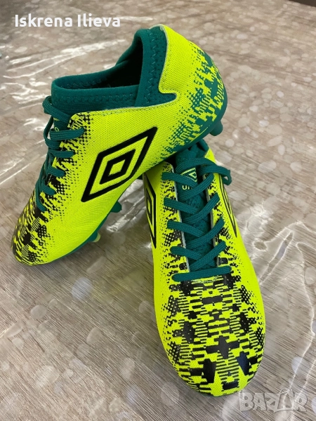 Детски бутонки Умбро, снимка 1