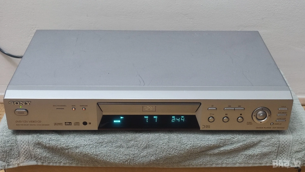 DVD плеър SONY - съраунд 5.1 с аналогови изходи за всеки канал + цифрови изходи, снимка 1