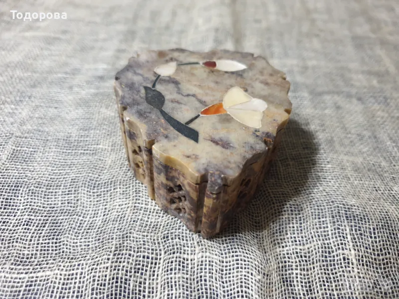 Ажурна кутийка за бижута с форма на сърце, снимка 1