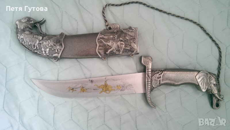 Нож-луксозен с инкрустирани слонове и гравюри, снимка 1