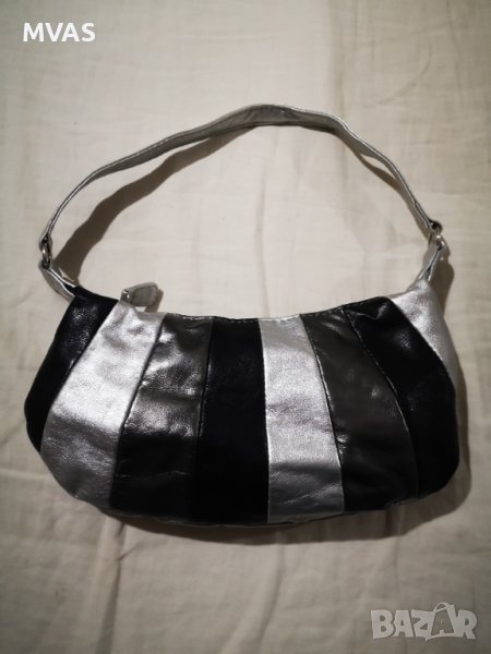 Нова малка сиво сребърна чанта Багета за ръка рамо, снимка 1