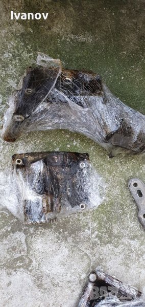 Маслено тяло маслена помпа демпферна шайба стартер гумено каре bmw m54 бмв е46 330 m54b30, снимка 1