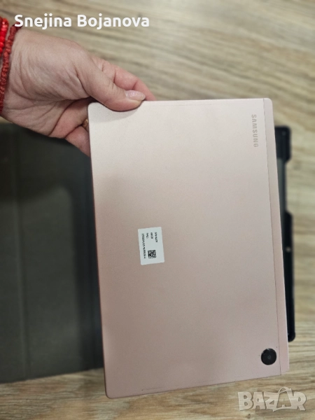 Таблет Samsumng Tab 8, снимка 1