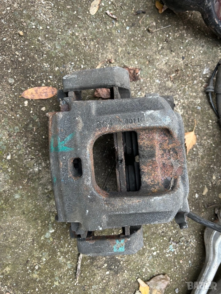 Десен спирачен апарат преден за BMW E70 E71 X5 X6 3.5SD F15 F16 , снимка 1
