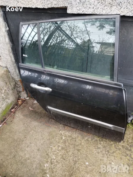 Задна дясна врата Рено меган 2 комби, снимка 1