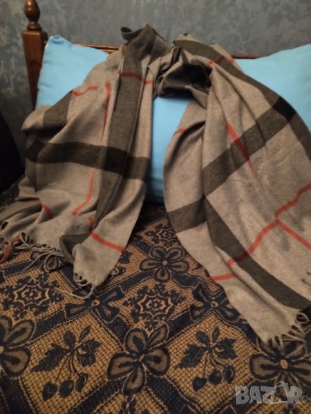 Burberrys оригинален шал кашмир  НАМАЛЕНИЕ , снимка 1