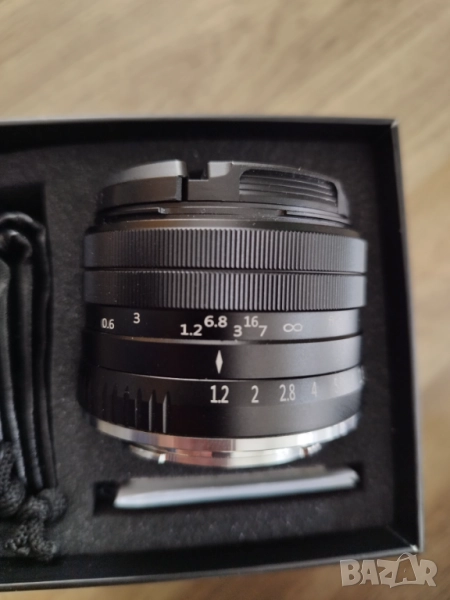 Neewer 35mm f/1.2 за Sony E-mount, снимка 1