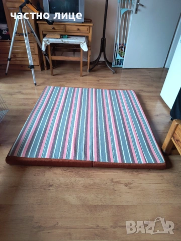 дунапрен с дамаска -размер 130/124/7см. за 10 евро в Бургас