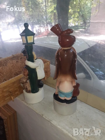 Две колекционерски свирещи бутилки порцелан с кутия, снимка 4 - Антикварни и старинни предмети - 51055482